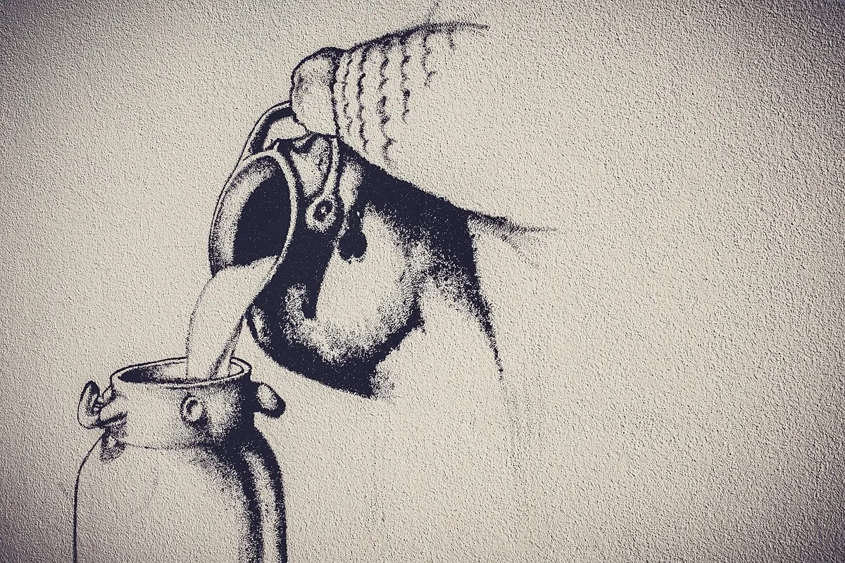 graffiti, milk cans, can, milk, cow's milk, pour a, drink, fresh milk, nourishment, food, energy, strengthening, wall structure, dairy farming, village, graffit